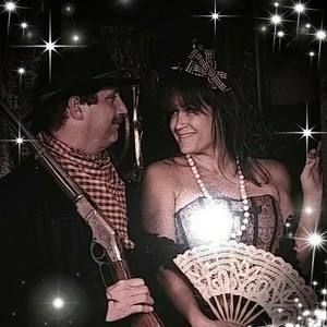 Meet your Posher, Louis